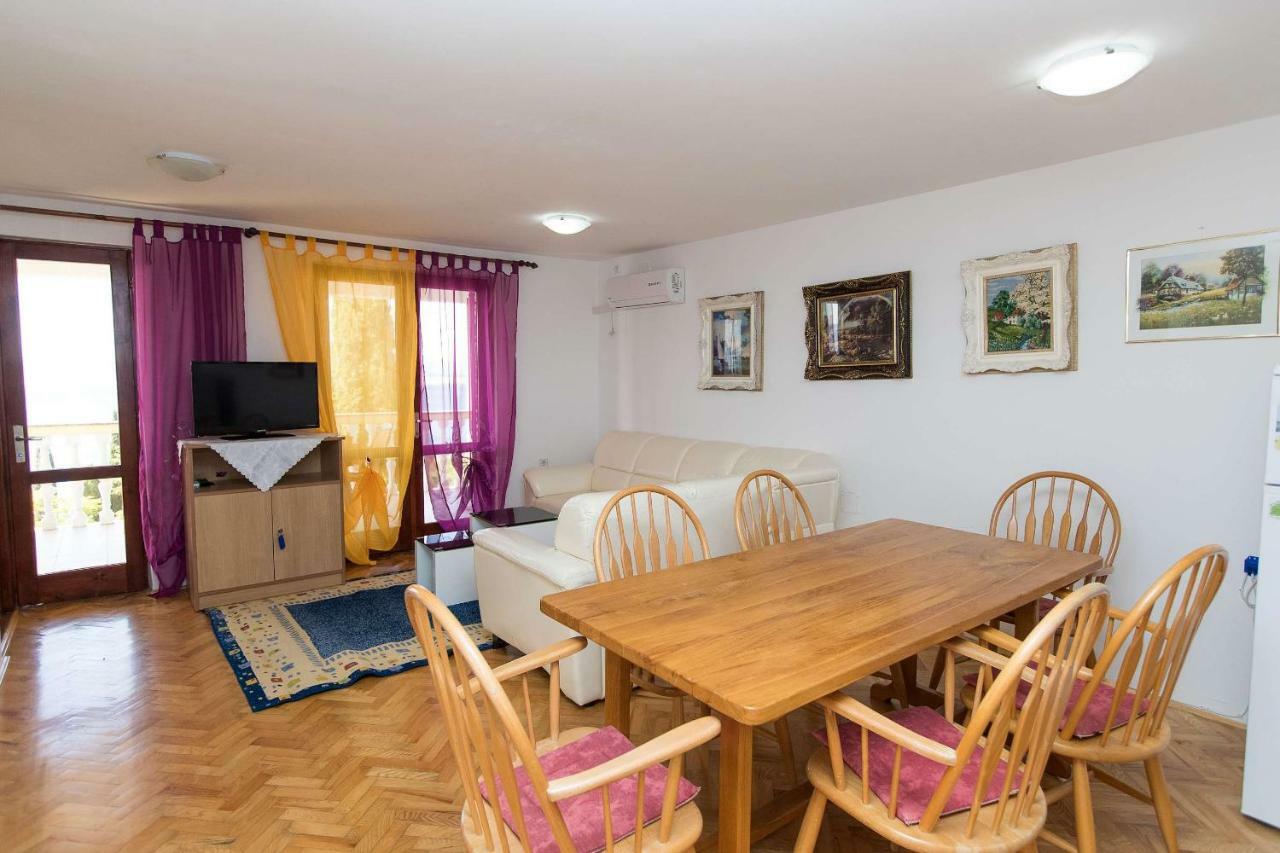 Apartman Ivan Dramalj Exterior foto