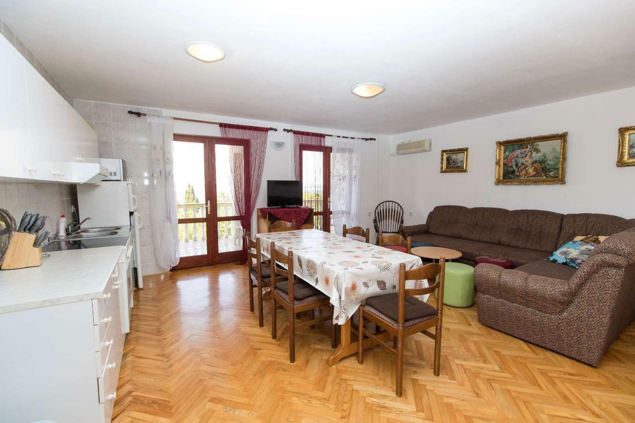 Apartman Ivan Dramalj Exterior foto